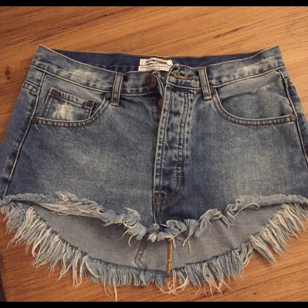 ONE X ONETEASPOON Distressed Denim Skirt (26)